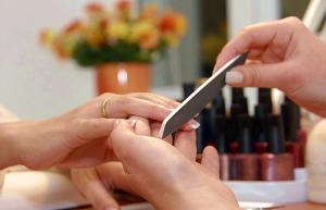Manicura tracicional